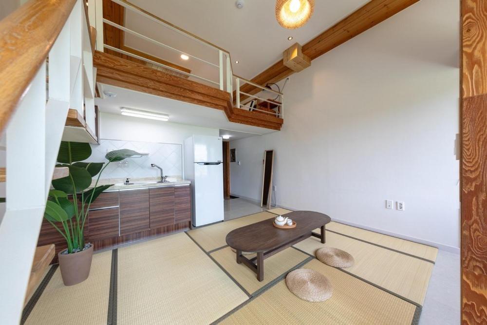 Gangneung Mirabell Spa Pension Room photo