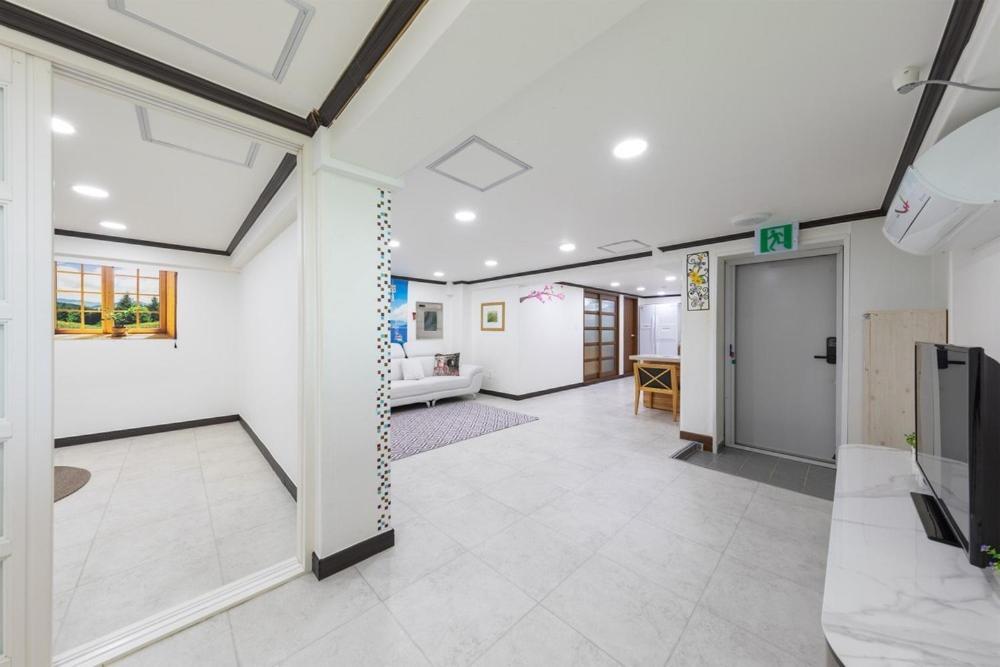 Gangneung Mirabell Spa Pension Room photo